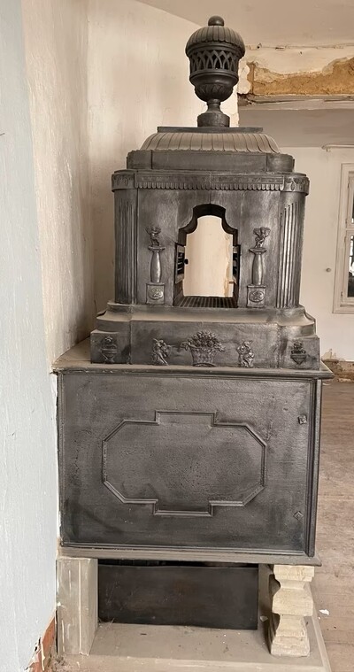 c19cc79d-ae34-4676-8358-7feebb914f9e.avif Barockofen Barockofen